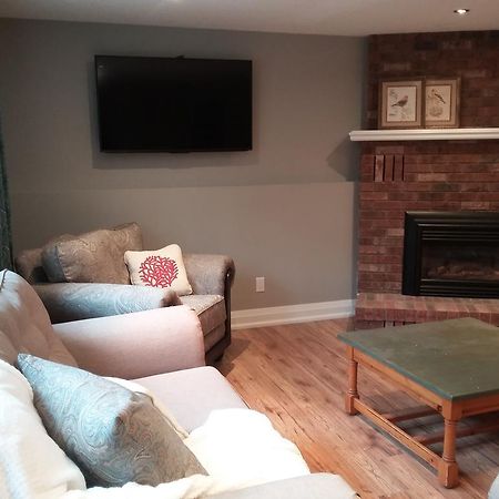 Westwood Cottage License #059-2024 Niagara-on-the-Lake المظهر الخارجي الصورة