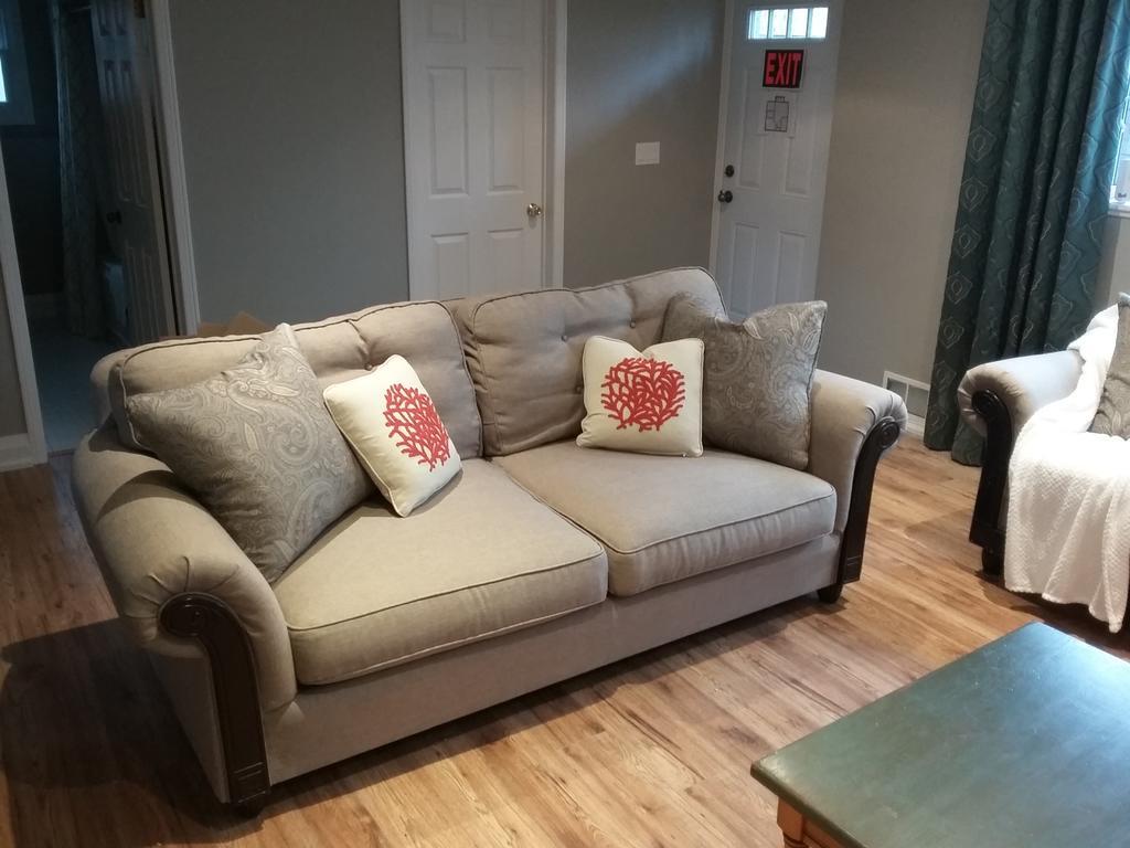 Westwood Cottage License #059-2024 Niagara-on-the-Lake المظهر الخارجي الصورة